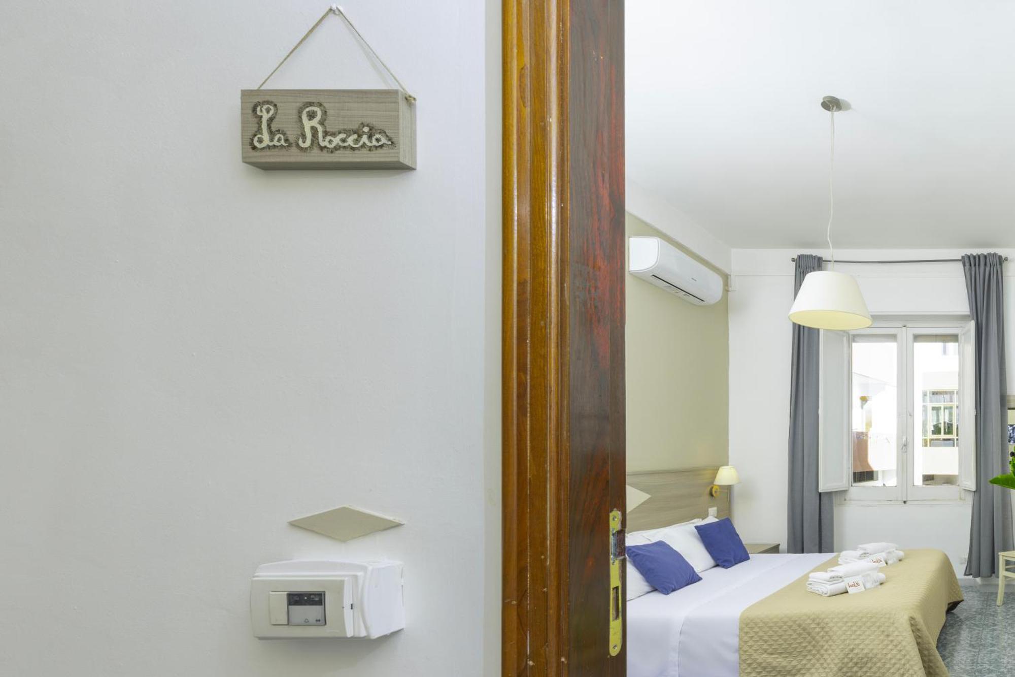 Kalie Rooms Guest House Cagliari Exterior photo